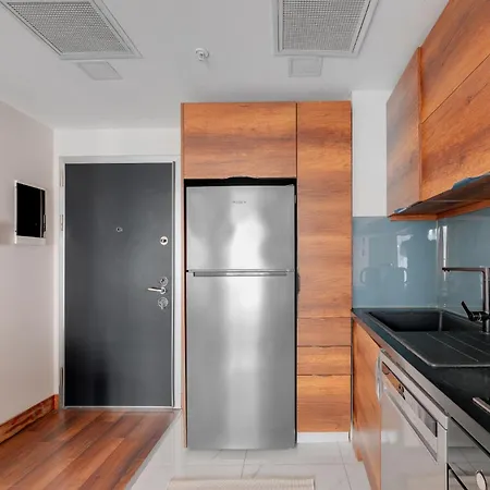 شقة Luxury 5 Min To Metro In Sisli Bomonti اسطنبول